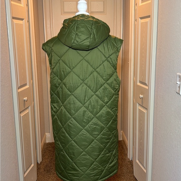 White Mark Women's Olive Green Diamond Quilted Hooded Puffer Vest. NWT Size XL - Picture 7 of 10